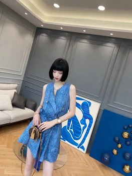 2021 novo saten svila meglica modro obleko brez rokavov spredaj skrito zadrgo kot nalašč pas, modno oblikovanje kratko obleko za ženske